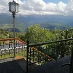 Casa Els Escolls リェス