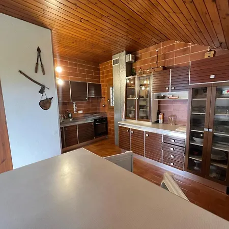 Casa Els Escolls بيت للعطل