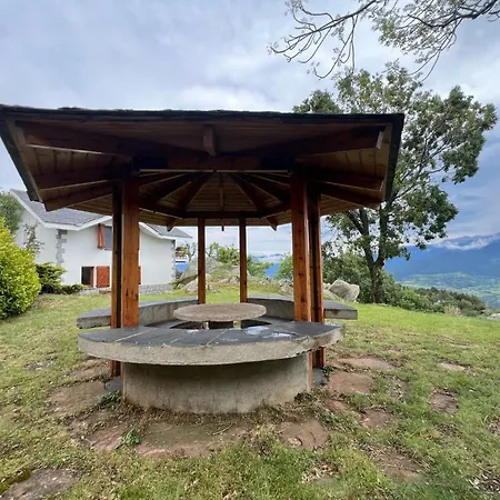 Casa Els Escolls لليز